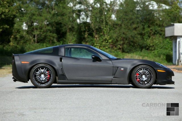 2-romeo-ferraris-di-noc-carbon-fiber-corvette-z06