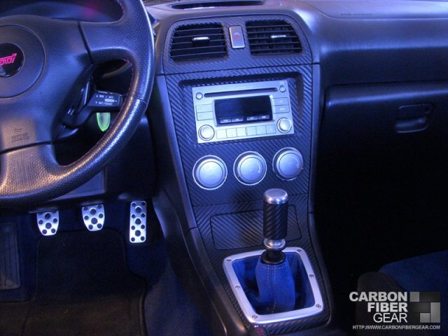 Subari STI interior with 3M carbon fiber vinyl